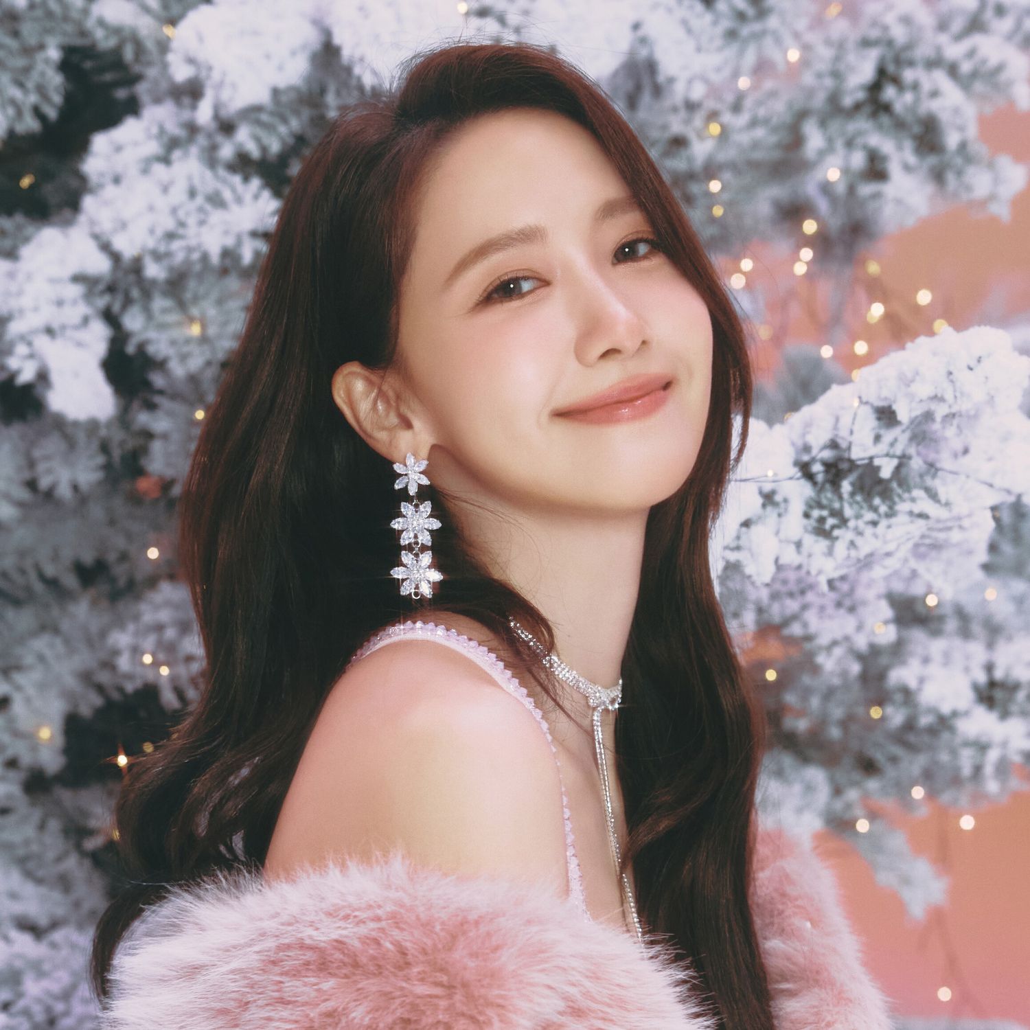 潤娥 (少女時代)的最新活動照片