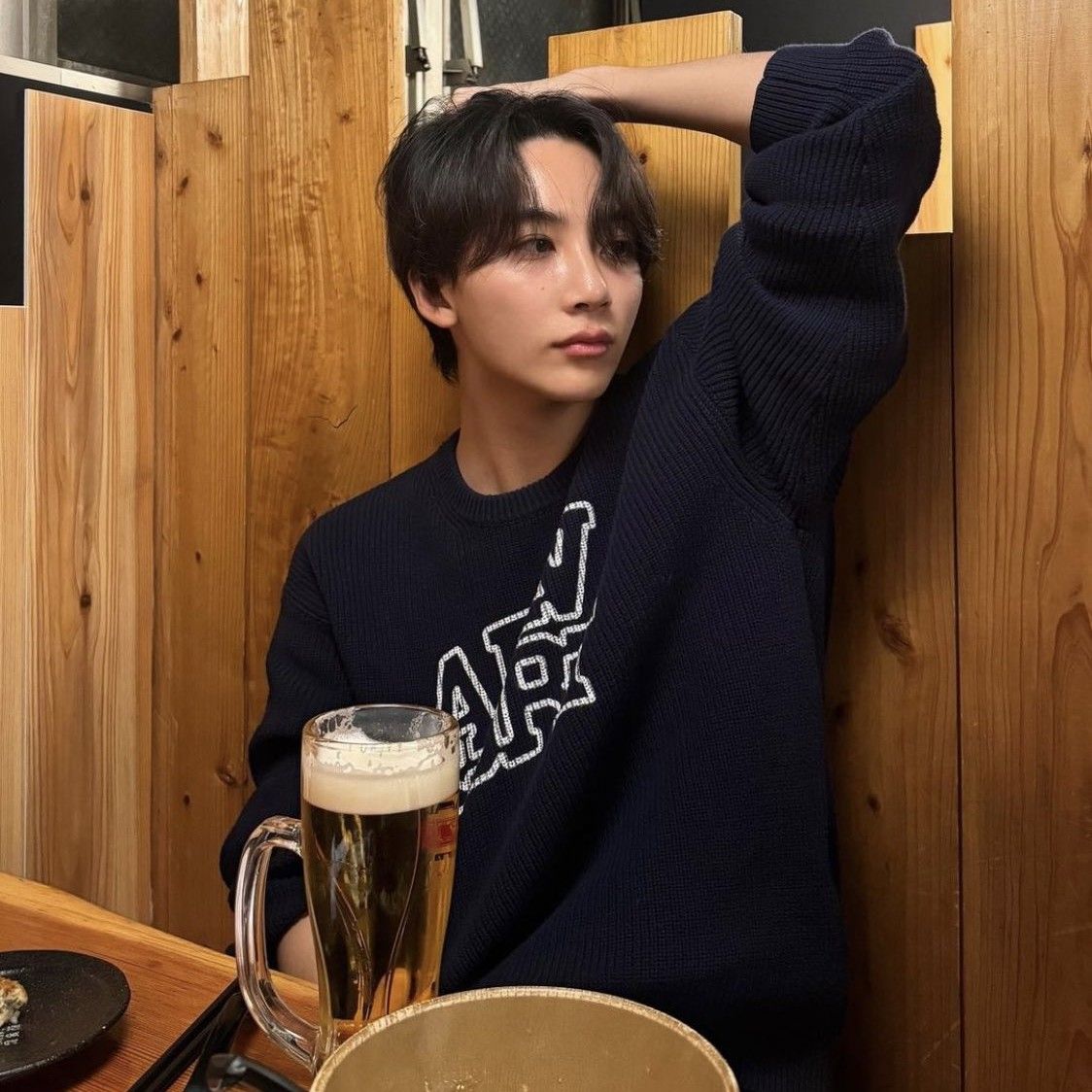 Recent activity shot of Jeonghan (SEVENTEEN)