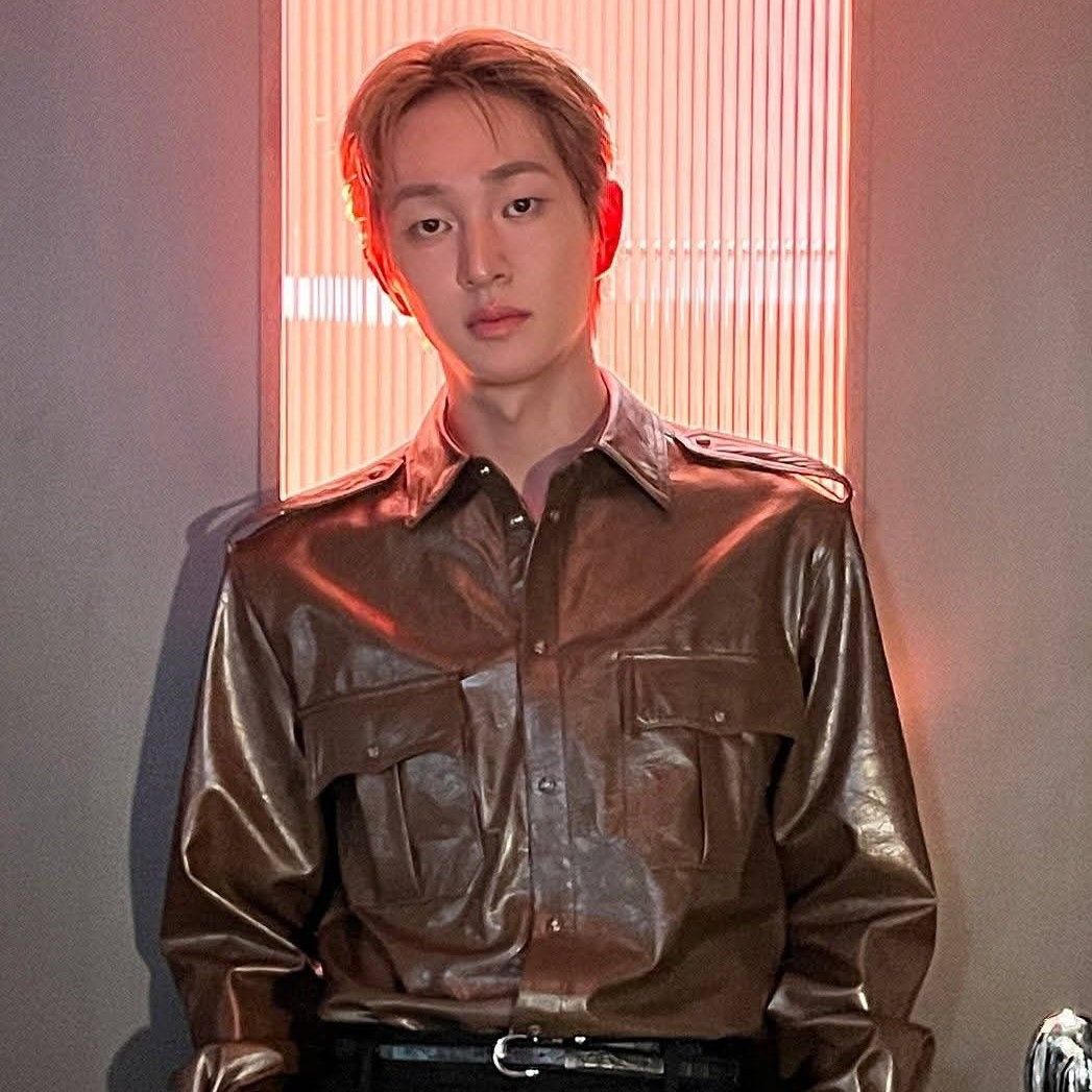 Behind-the-scenes cut of Onew (SHINee)