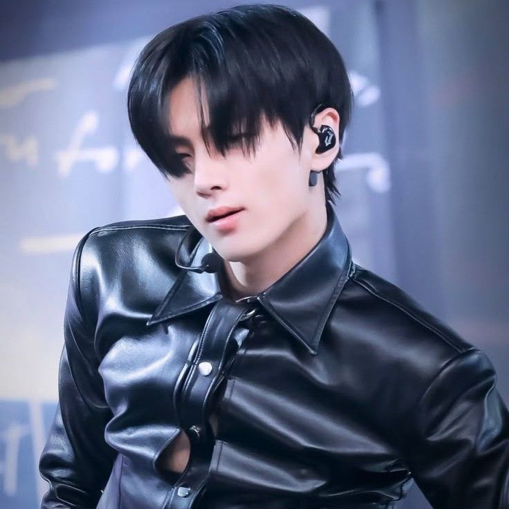 Latest photo of Jay (ENHYPEN)