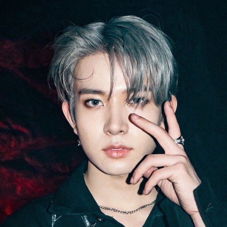 ヒスン (ENHYPEN)の舞台裏ショット