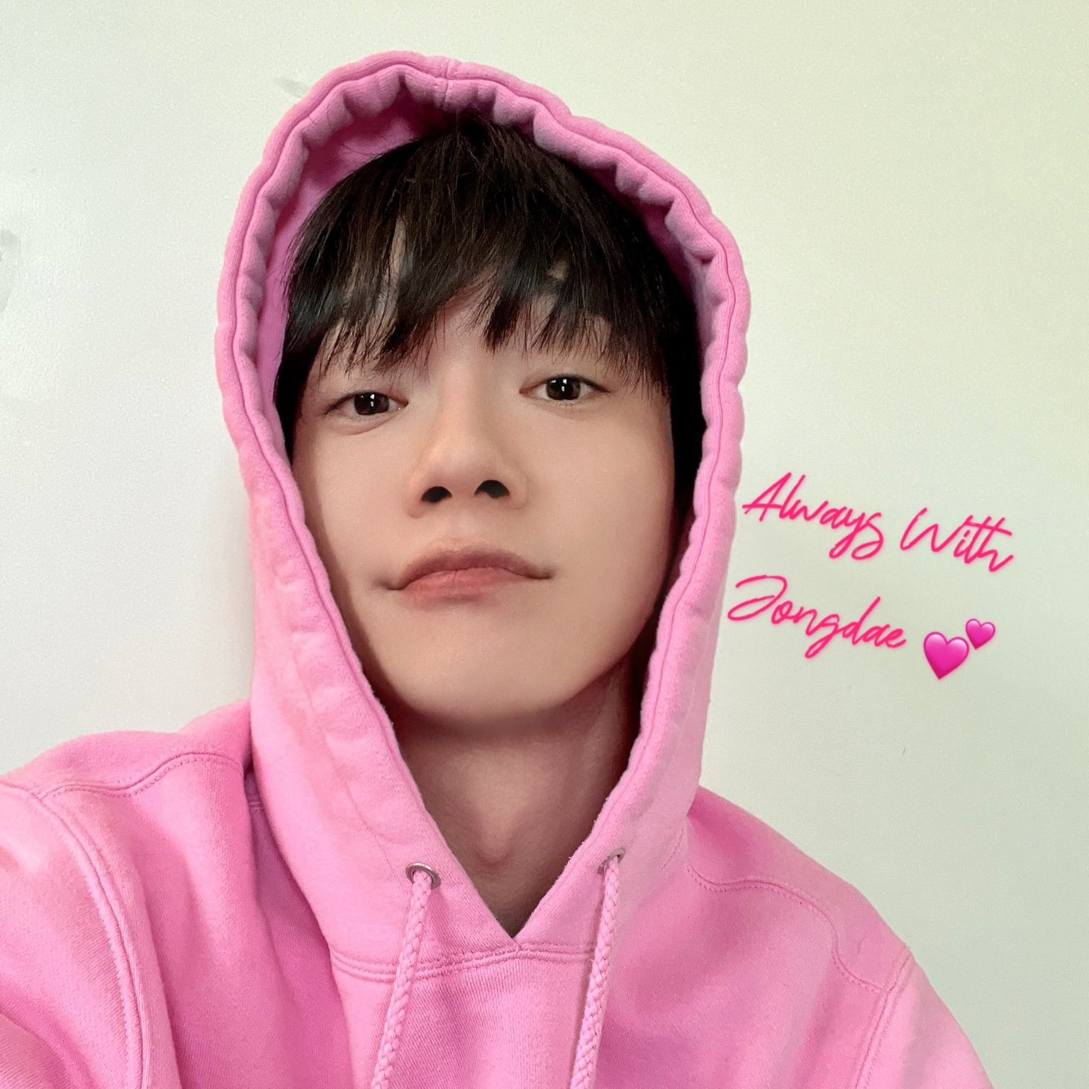Recent activity shot of Chen (EXO)