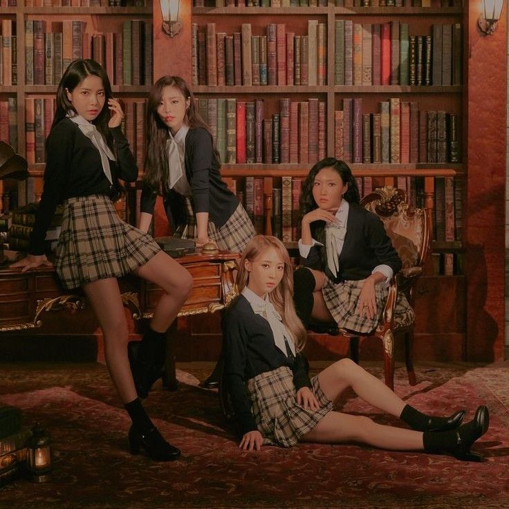 Behind-the-scenes cut of MAMAMOO