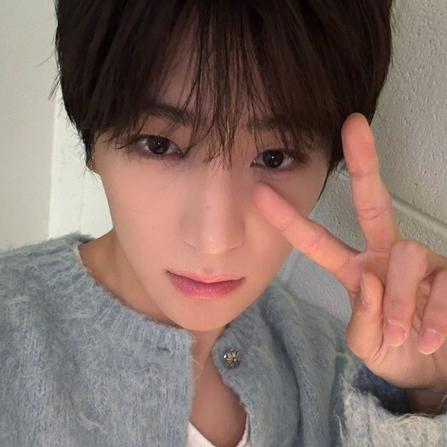 賢在 (THE BOYZ)的最新照片