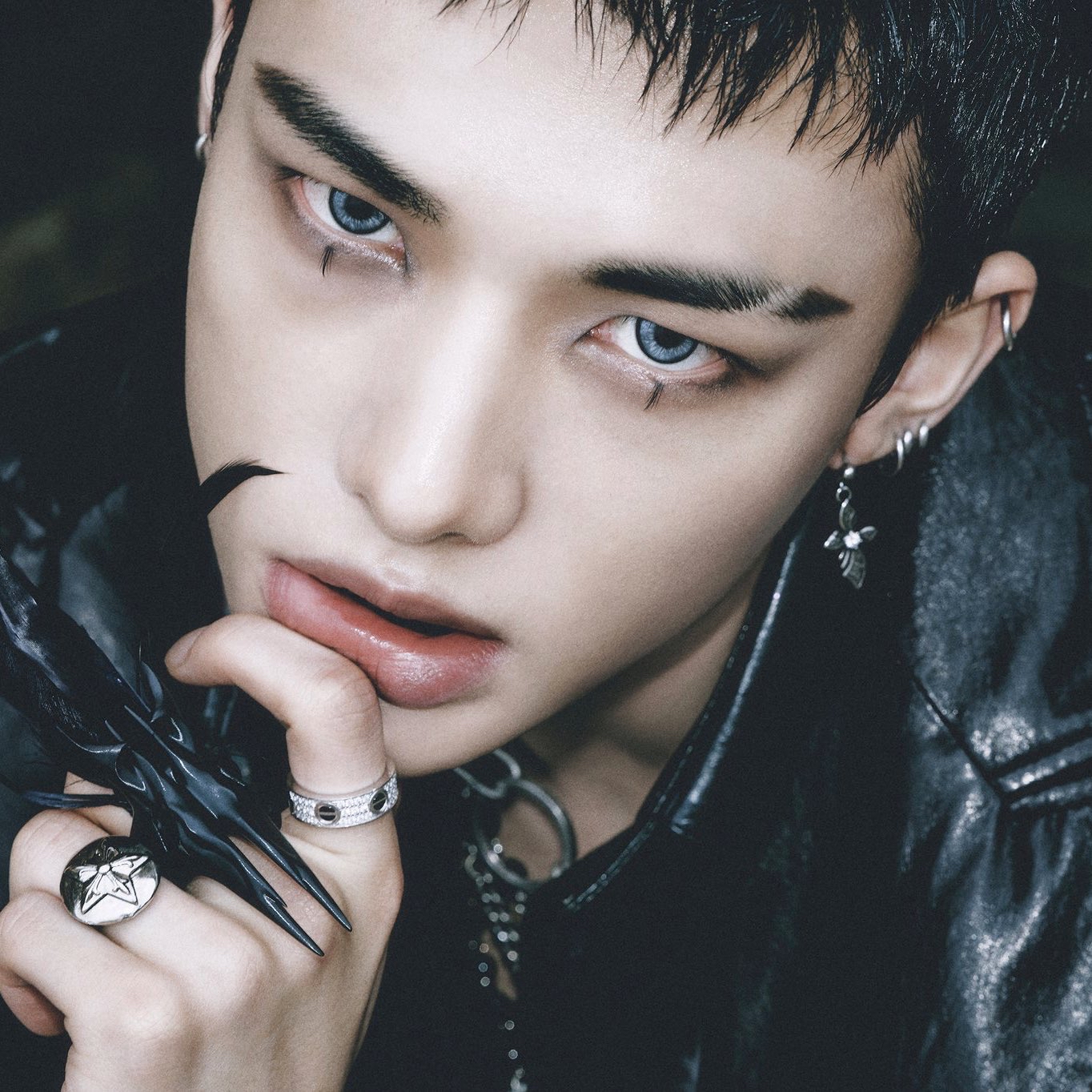 Latest photo of Hyunjin (Stray Kids)
