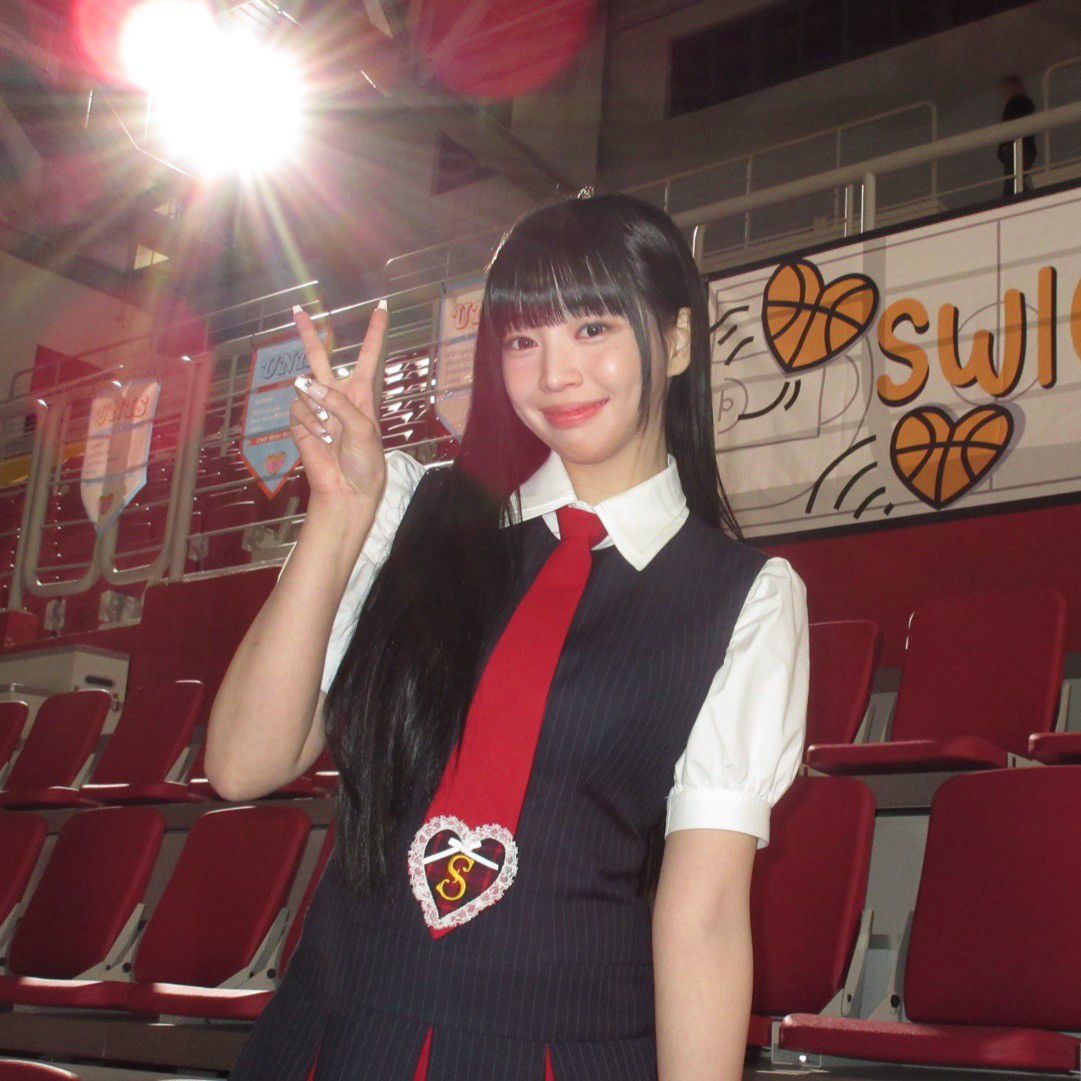 Behind-the-scenes cut of Nana (UNIS)