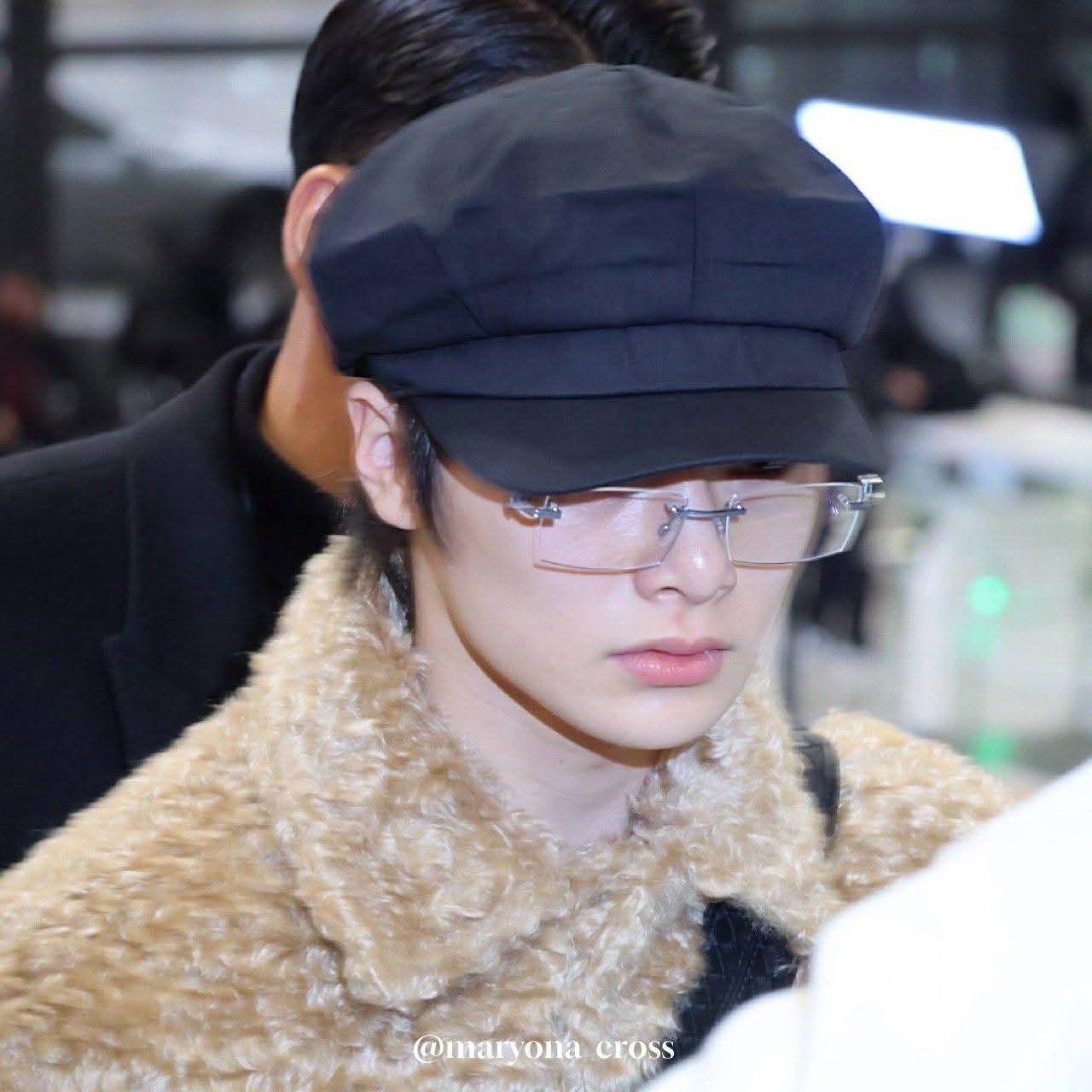 Behind-the-scenes cut of I.N (Stray Kids)