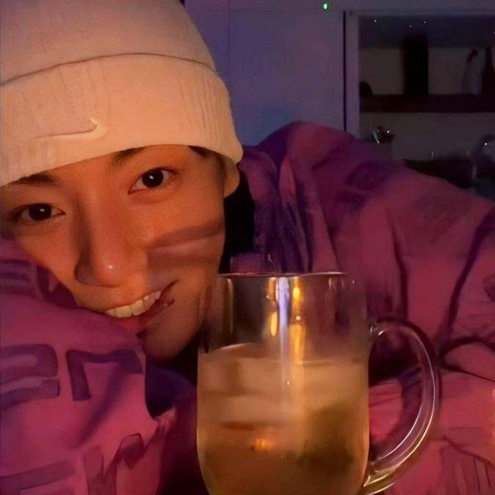 A moment captured by Jungkook (BTS)'s fan