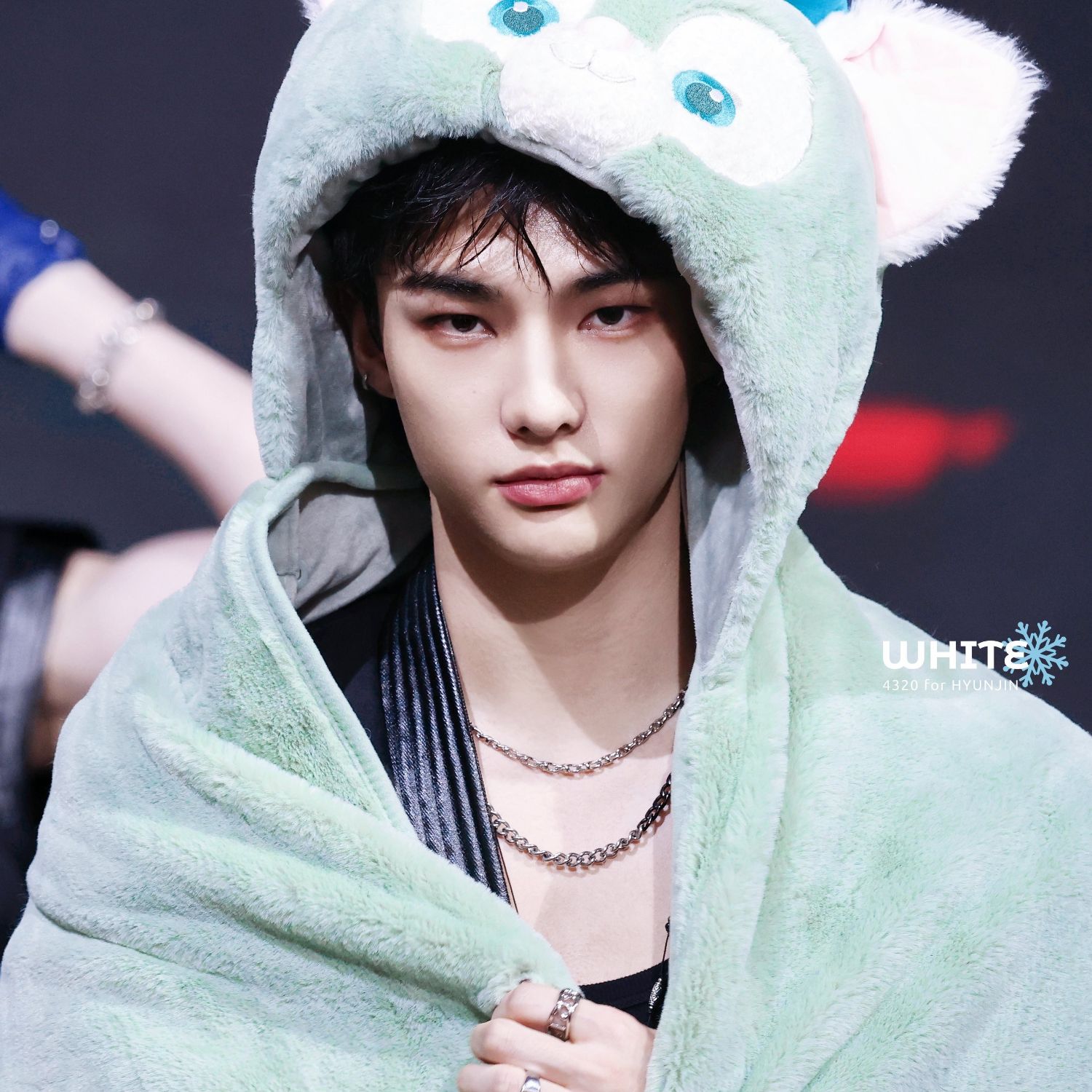 Latest photo of Hyunjin (Stray Kids)