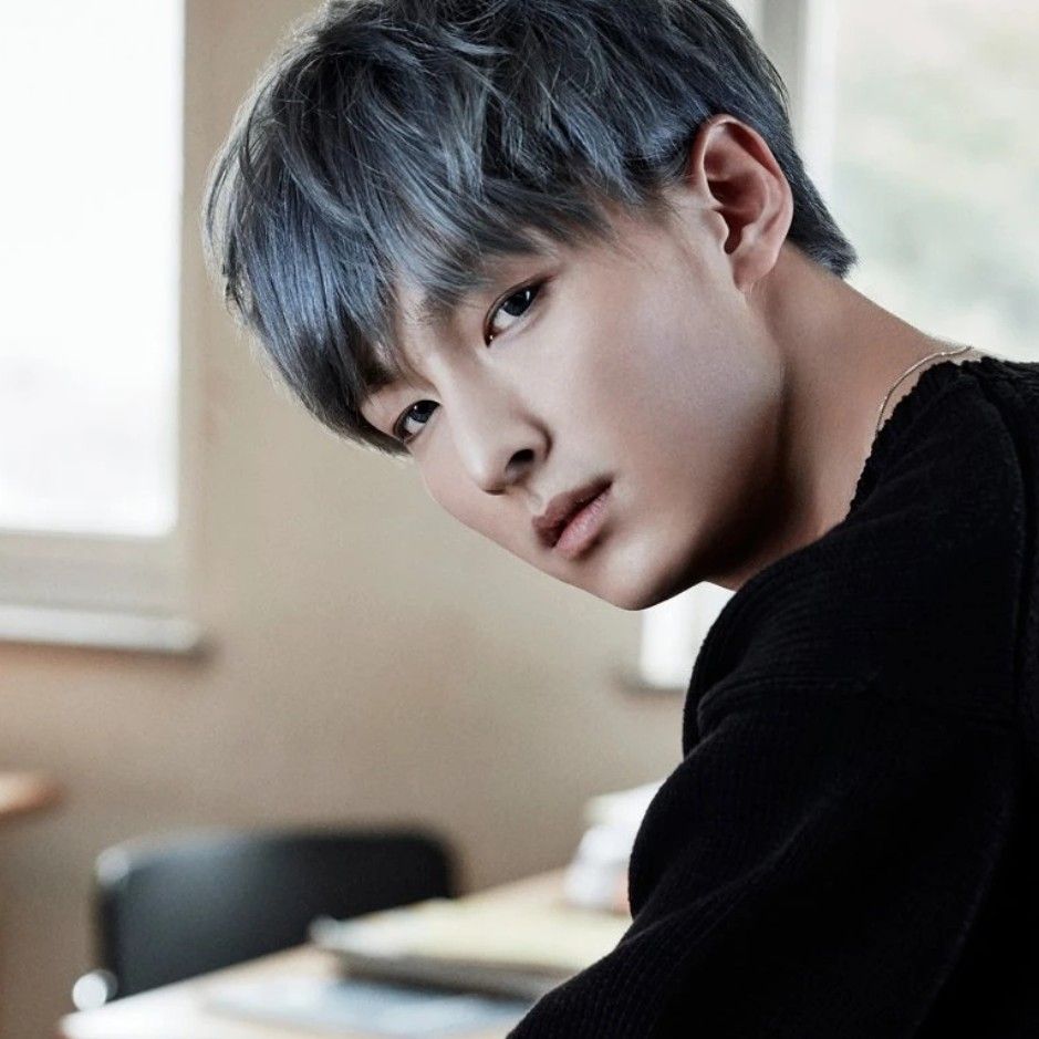 Latest photo of SF9