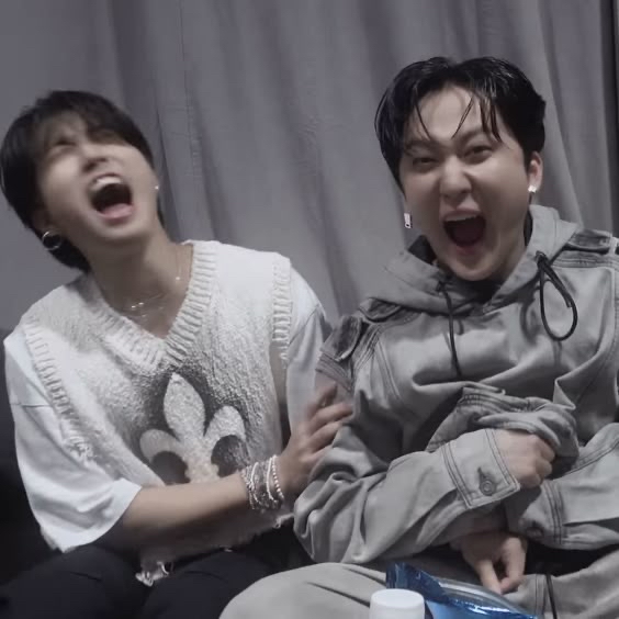 彰彬 (Stray Kids)的最新活动照片