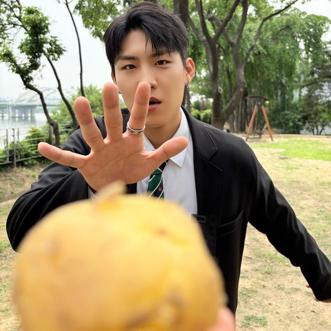 Latest photo of Park Woojin (AB6IX)