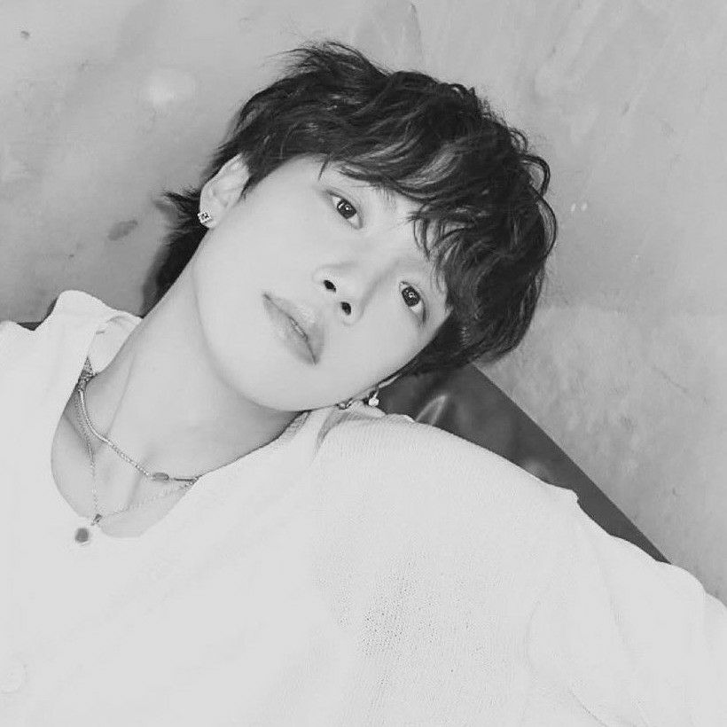 Behind-the-scenes cut of Lim Youngmin