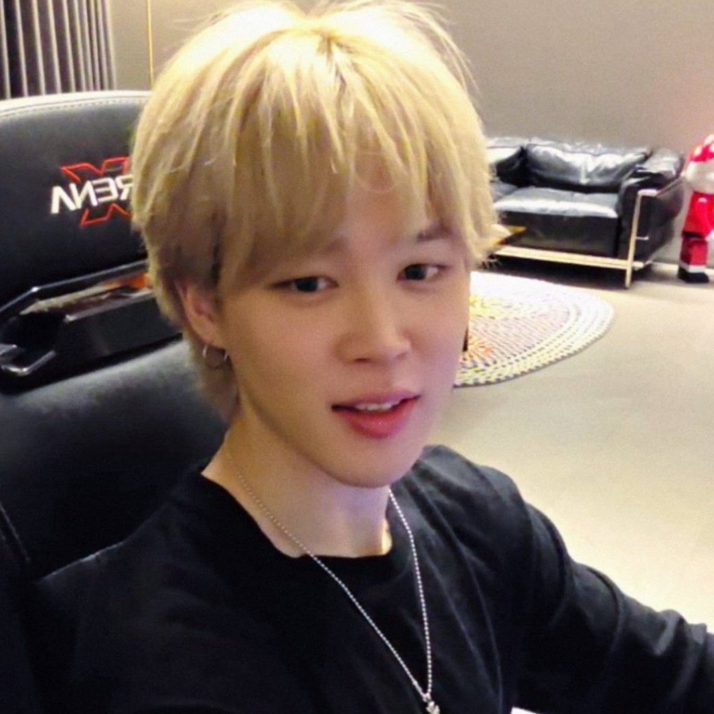 Latest photo of Jimin (BTS)