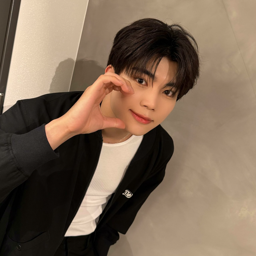 朴干旭 (ZEROBASEONE)的最新活动照片