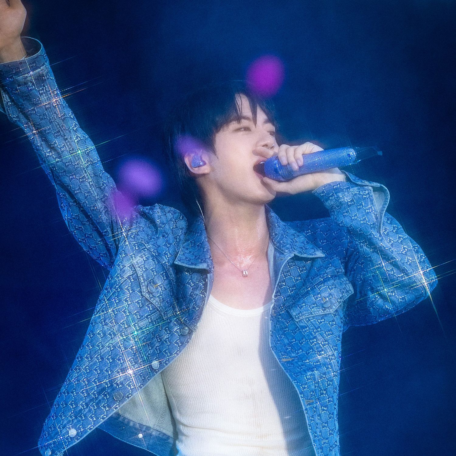 Momen yang diabadikan oleh penggemar BTS