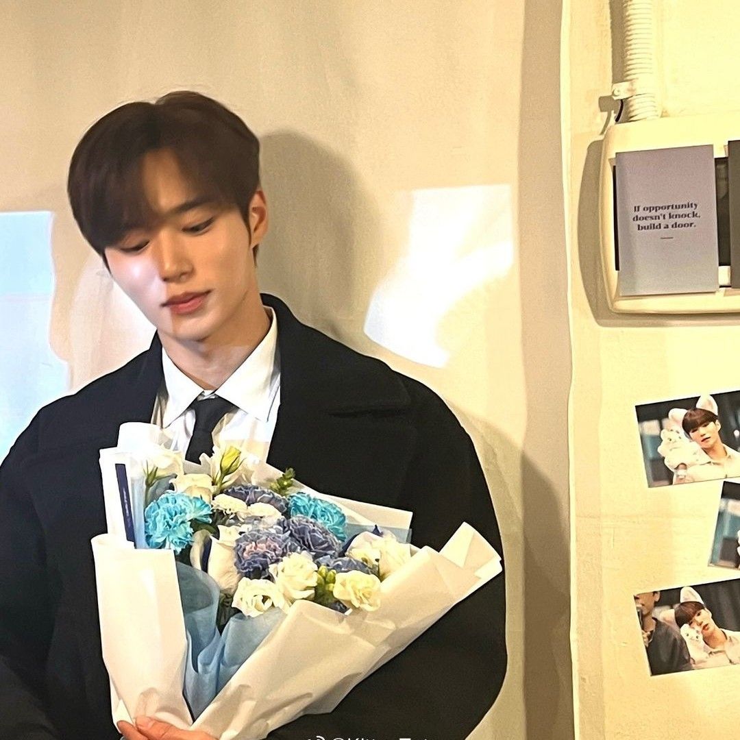 Latest photo of Kim Junseo (ALPHA DRIVE ONE)