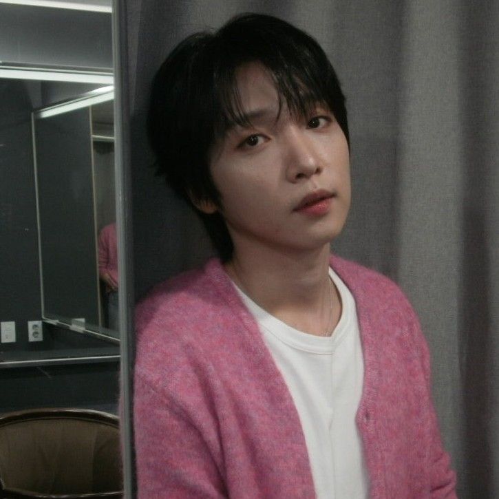 A moment captured by Jeong Sewoon's fan