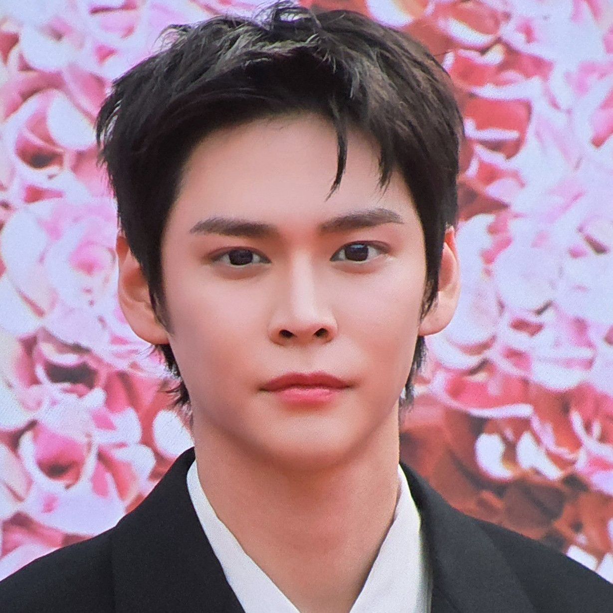 Latest photo of Eunseok (RIIZE)