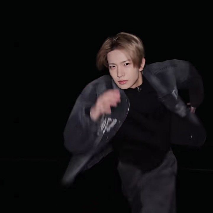 희승 (ENHYPEN)의 최신 사진