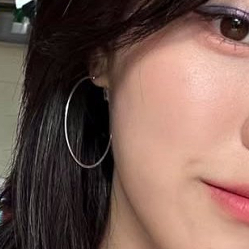 A moment captured by HyunJin (Loossemble)'s fan