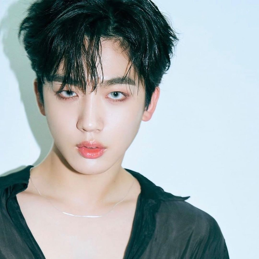 Recent activity shot of Kim Yohan (WEi)