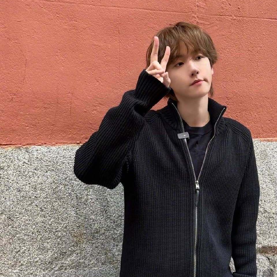 Foto terbaru Baekhyun (EXO)