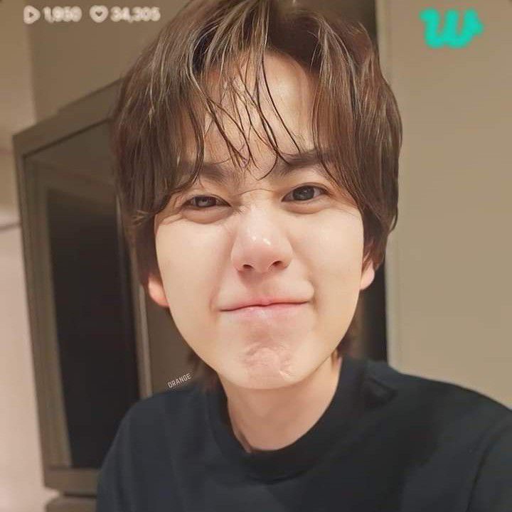 Behind-the-scenes cut of Super Junior