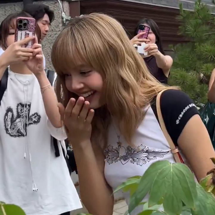 Lisa (BLACKPINK)的最新活動照片