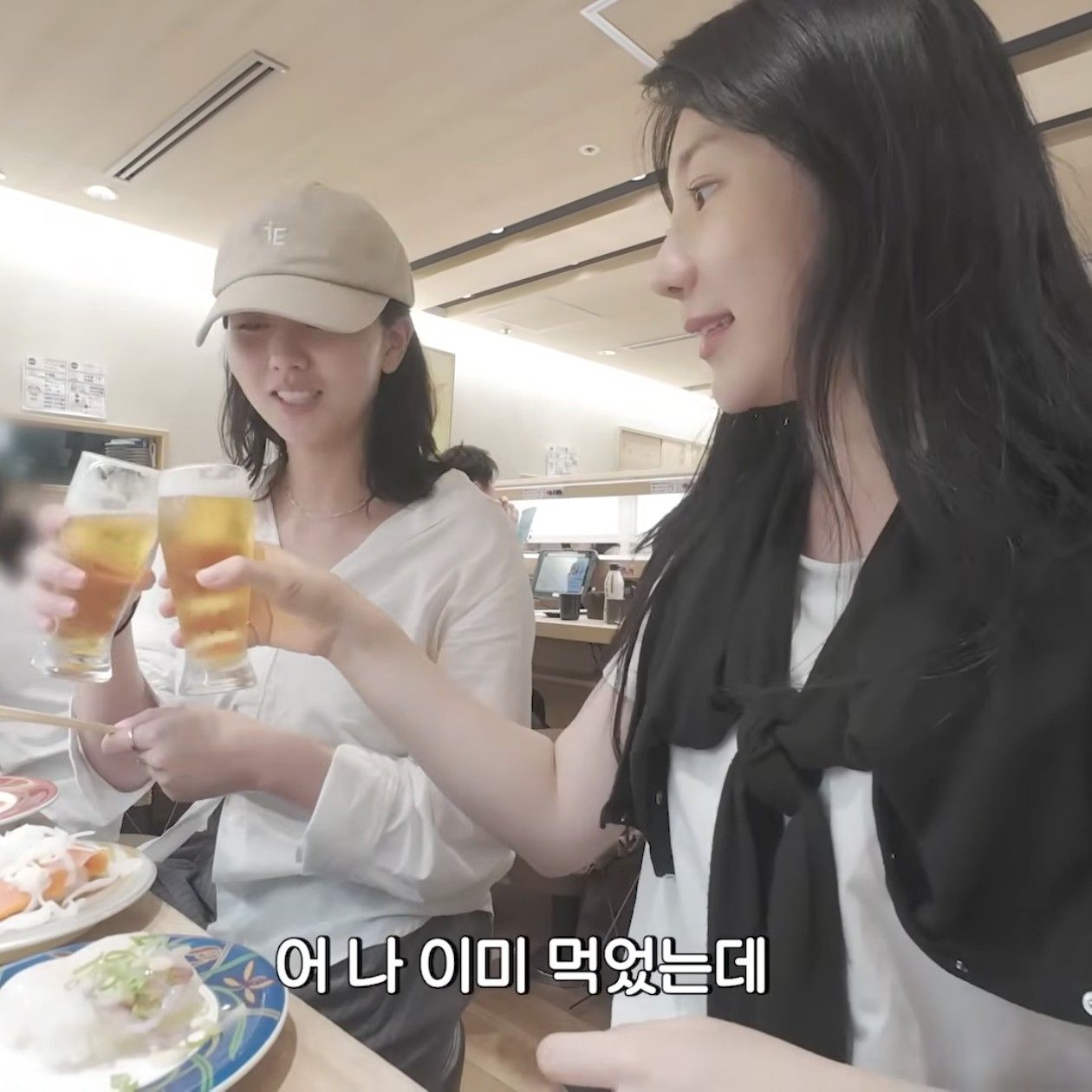 이채연의 비하인드 컷