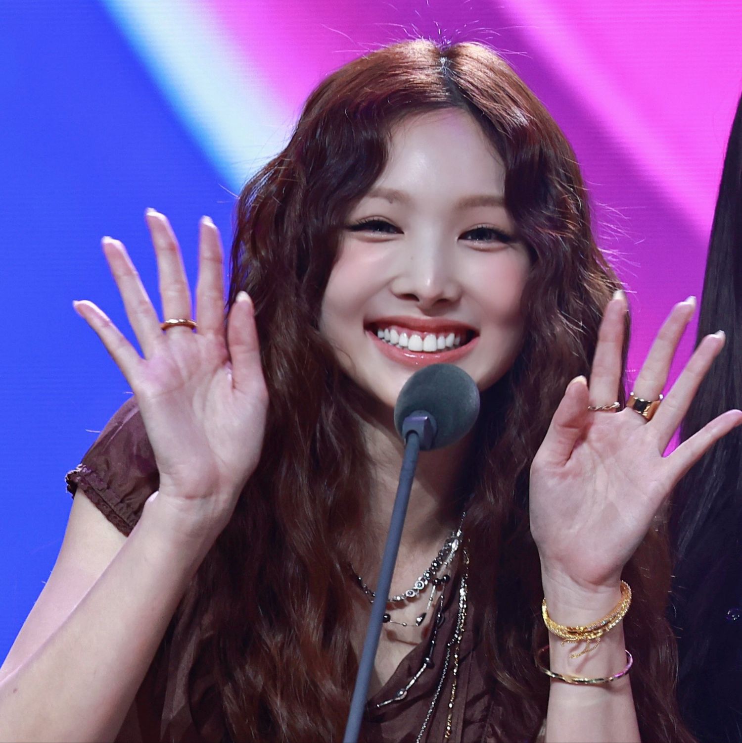 Latest photo of Nayeon (TWICE)