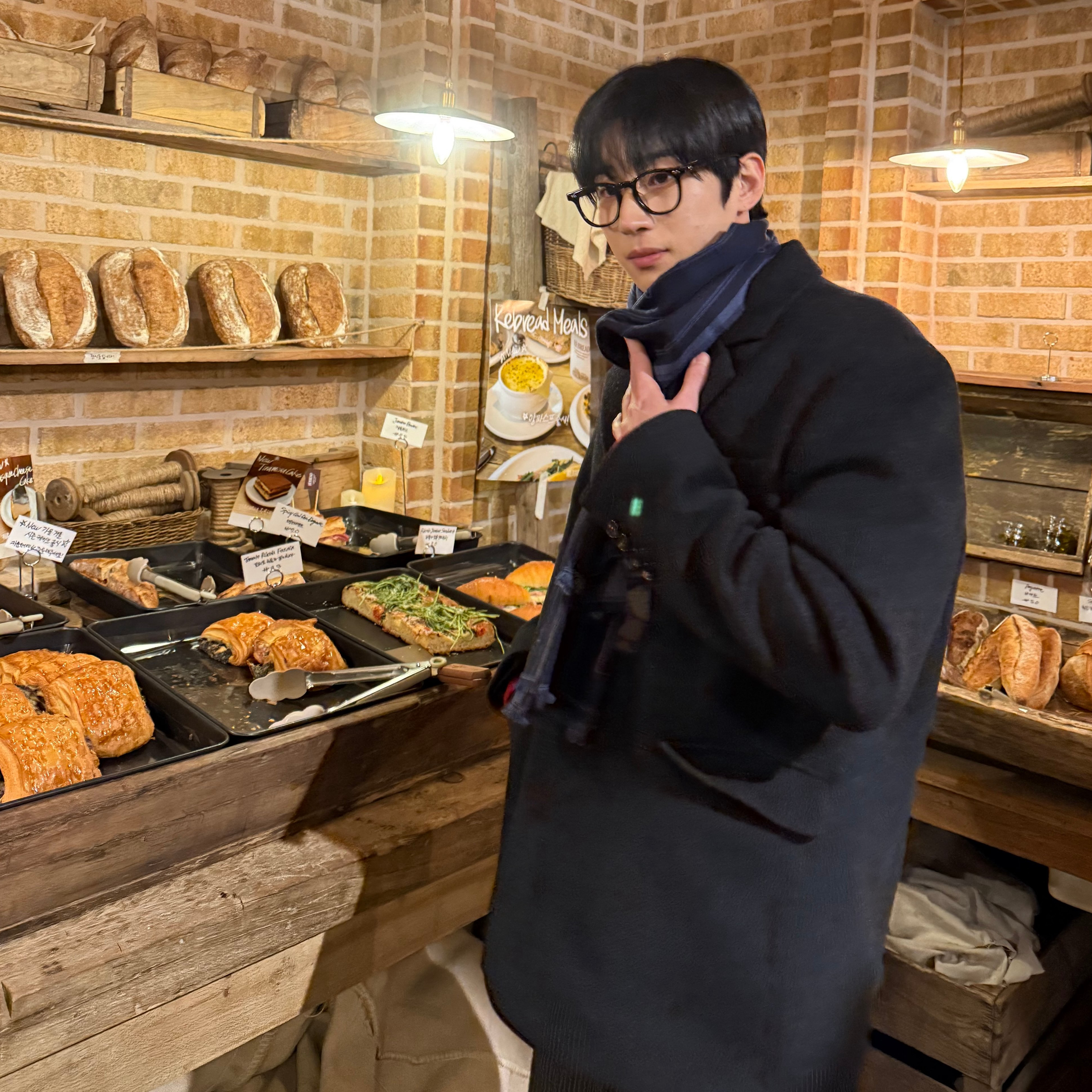 Latest photo of Han Seungwoo