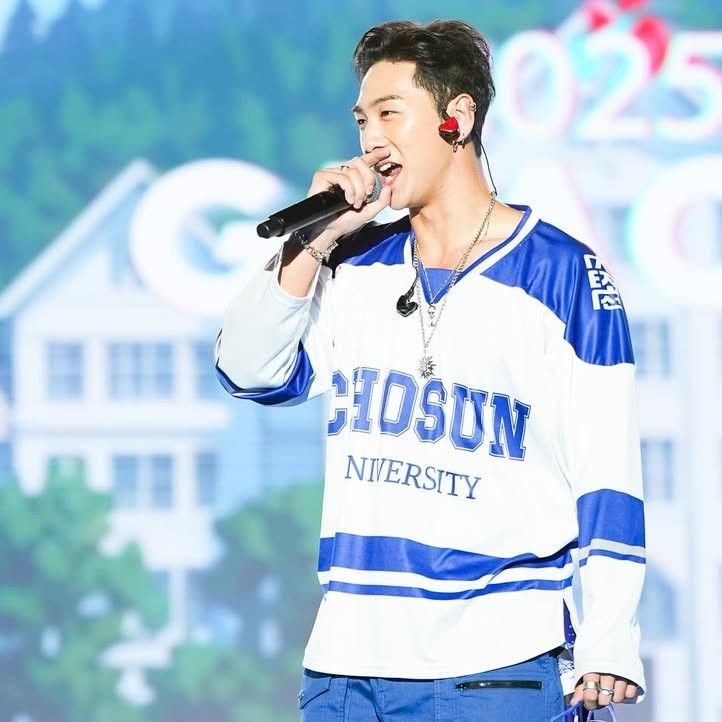 Behind-the-scenes cut of Baekho