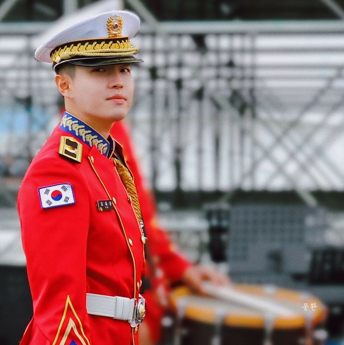 Behind-the-scenes cut of Kim Jaehwan