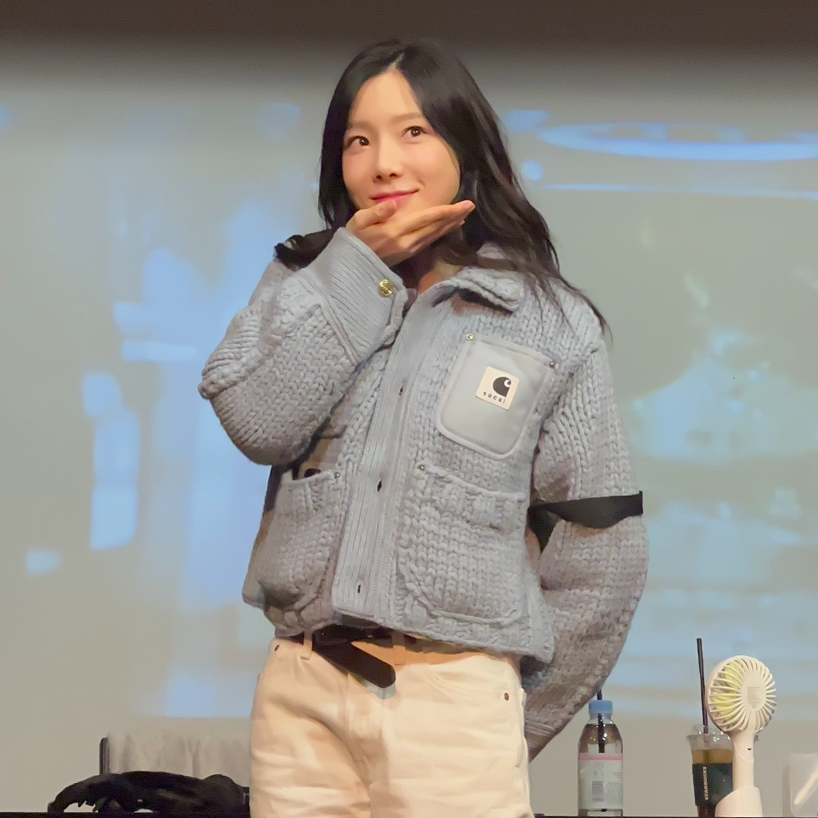 태연 (소녀시대)의 비하인드 컷