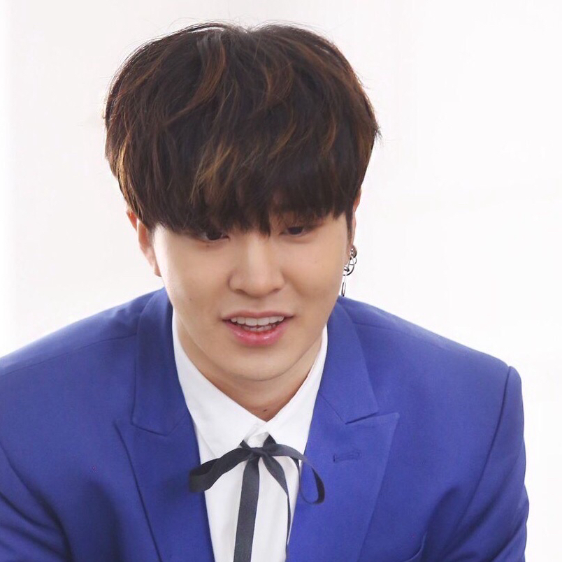Latest photo of Youngjae (GOT7)