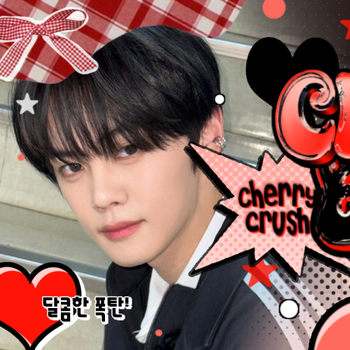 Recent activity shot of Kim Gyuvin (ZEROBASEONE)