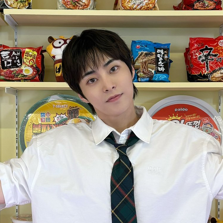 Latest photo of Xiumin (EXO)