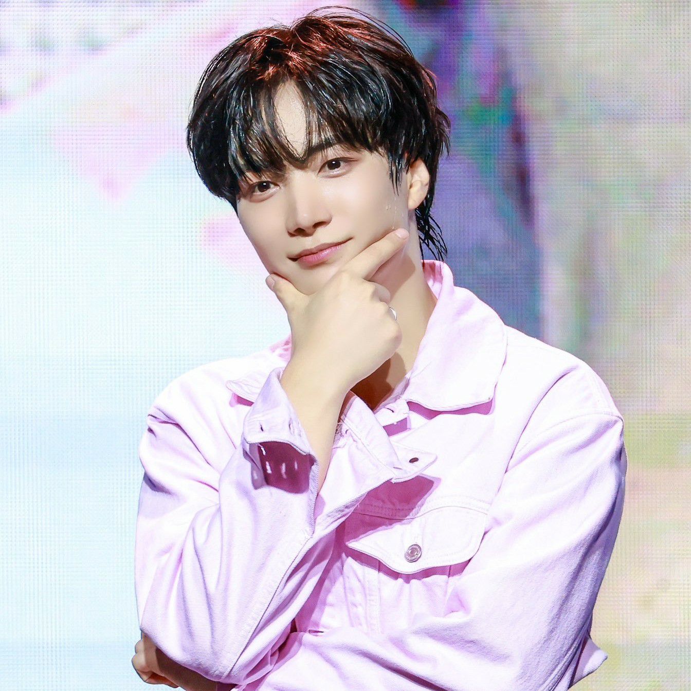 Recent activity shot of Kim Jonghyeon