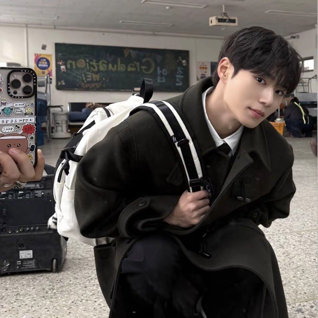 Latest photo of Kim Junseo (ALPHA DRIVE ONE)