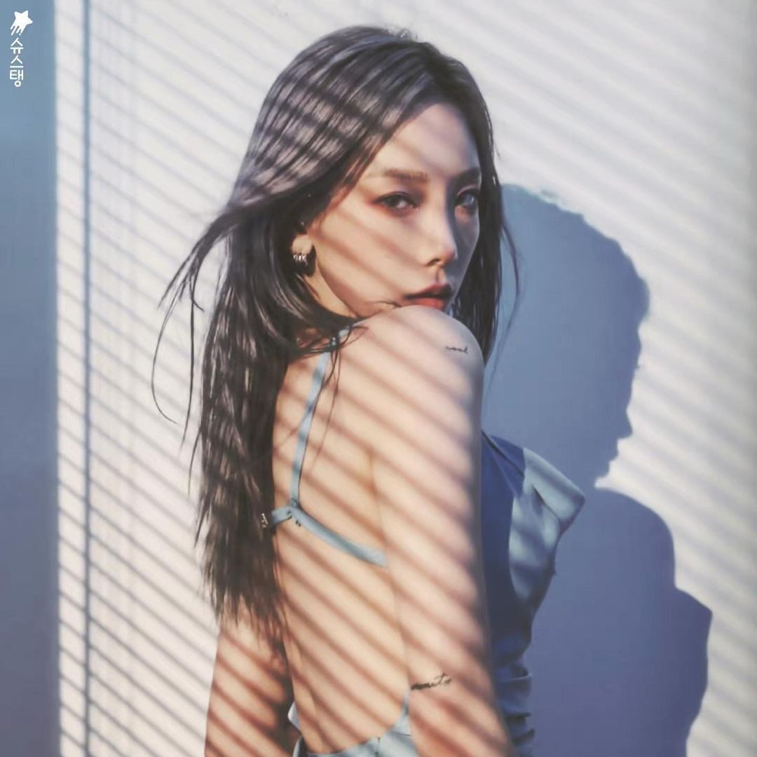 Behind-the-scenes cut of Taeyeon (Girls' Generation)