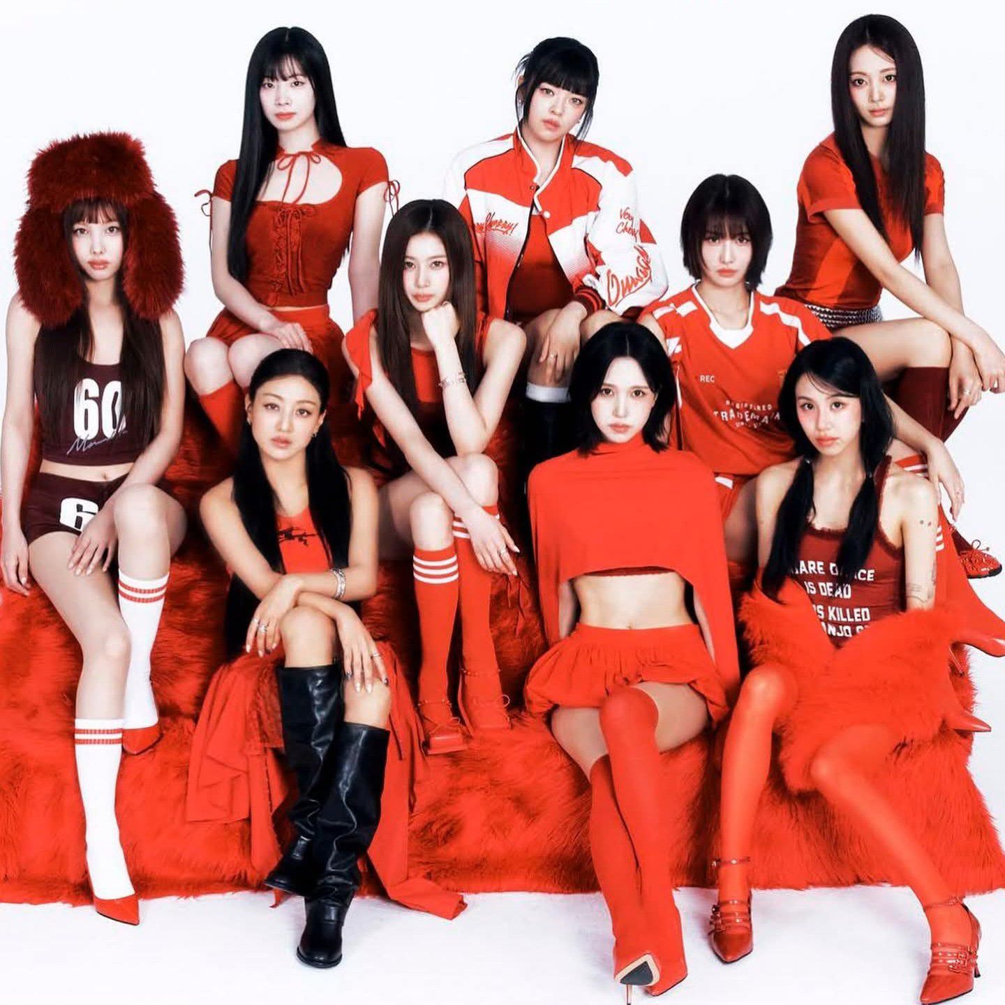 Behind-the-scenes cut of TWICE