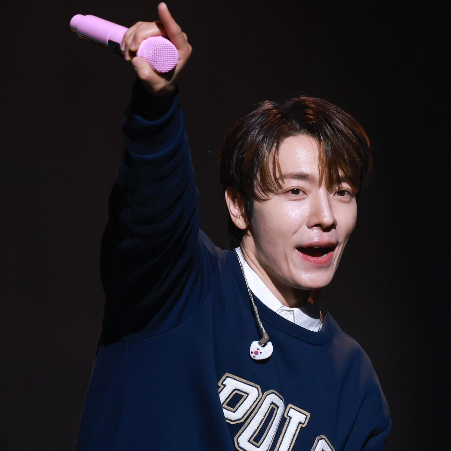 Recent activity shot of Donghae (Super Junior)