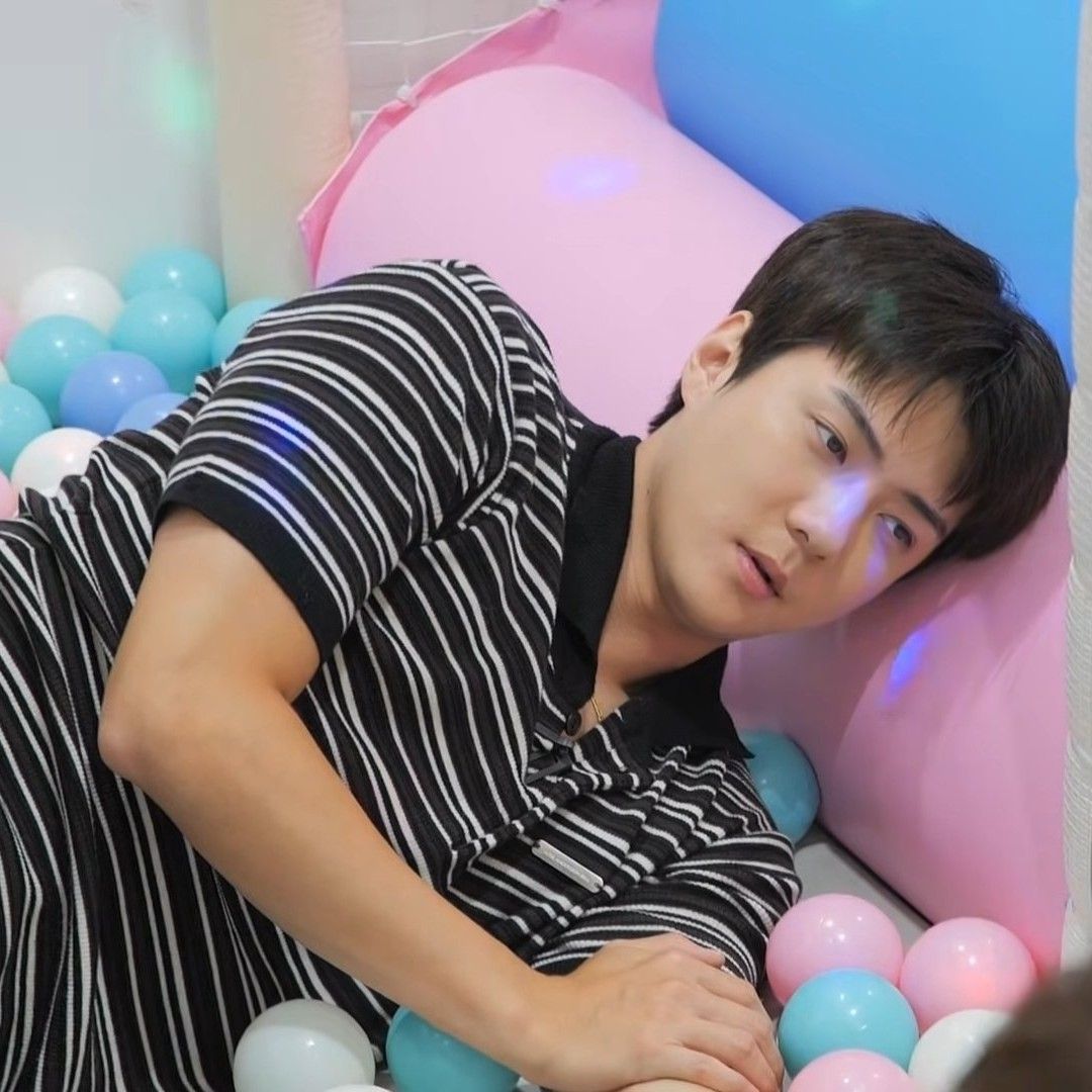 世勳 (EXO)的最新照片