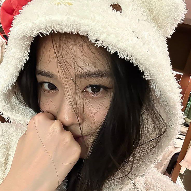智秀 (BLACKPINK)的最新照片