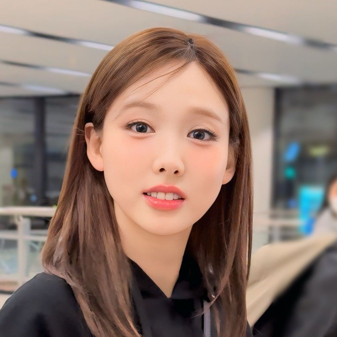 A moment captured by Nayeon (TWICE)'s fan