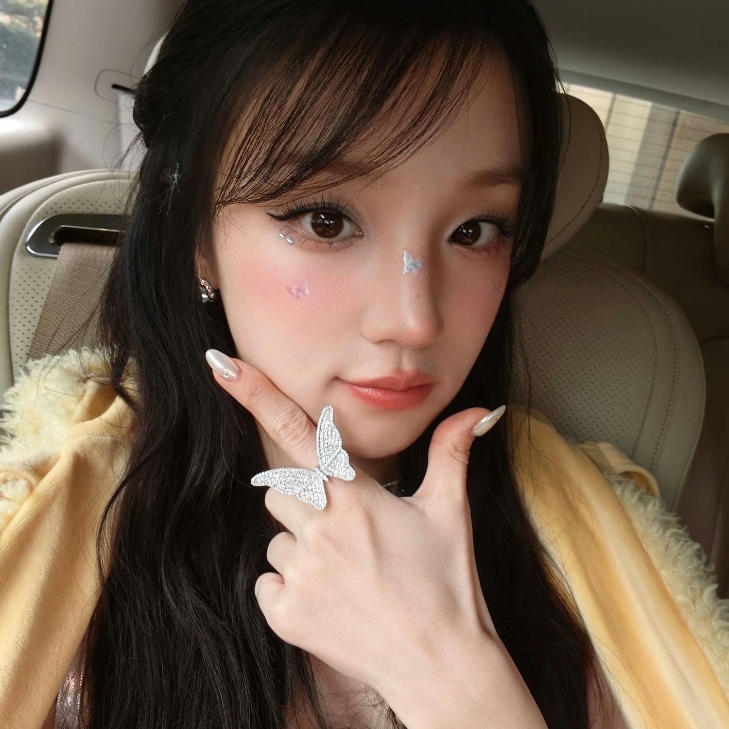 A moment captured by Yuqi (i-dle)'s fan