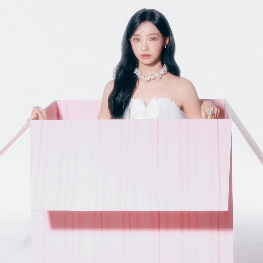 A moment captured by RESCENE's fan