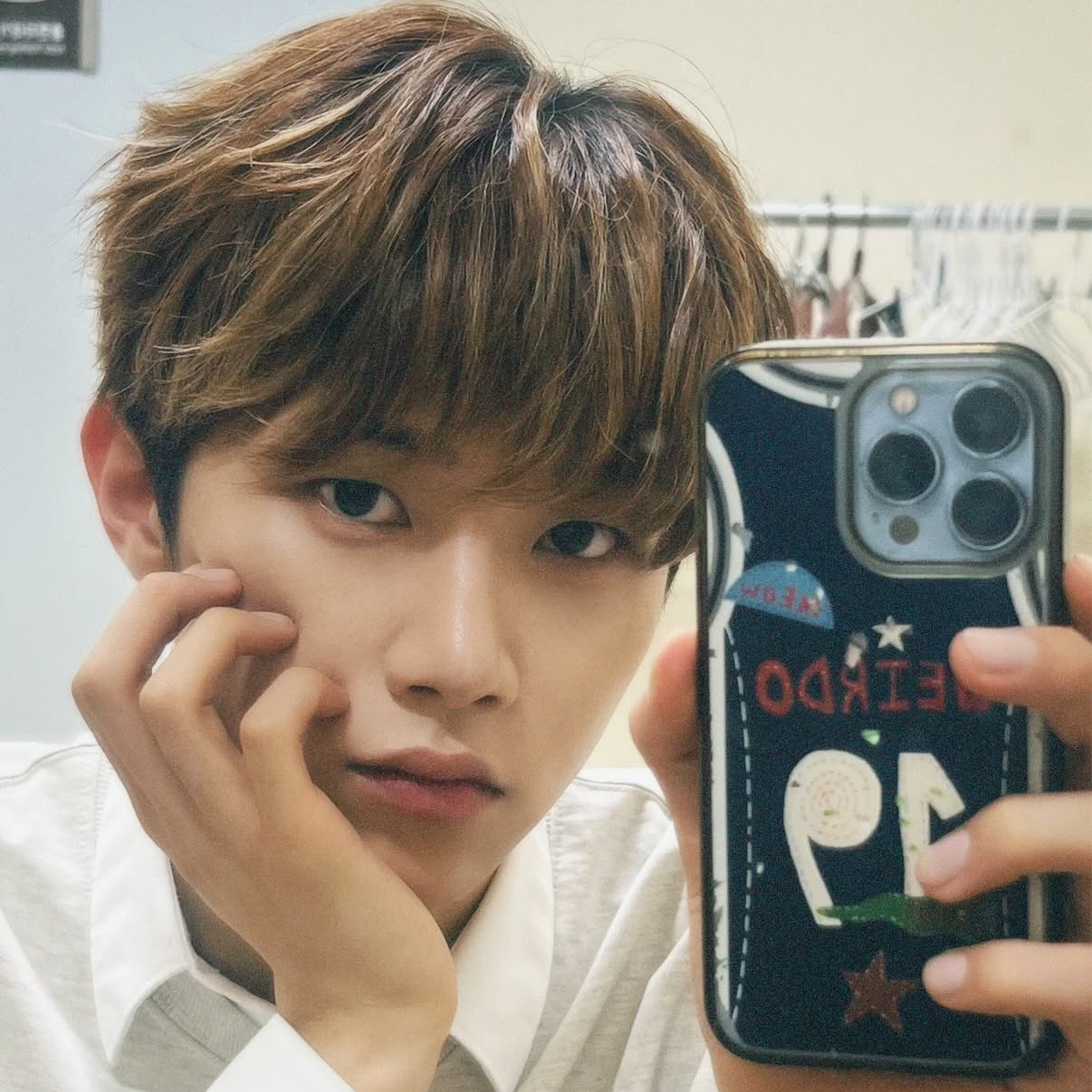 Behind-the-scenes cut of Hyunwoo (Xikers)