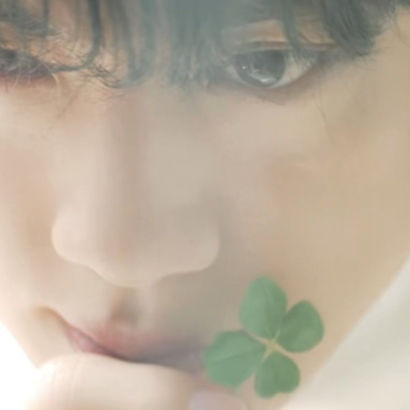 진 (방탄소년단)의 비하인드 컷